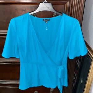 Blouse never worn size L more like size M